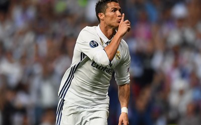 第一体育动态-冰球明星麦克戴维德养伤期间写小说