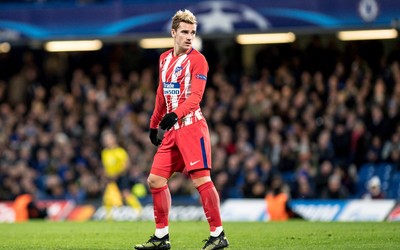 第一体育动态-莱万队长袖标责任重